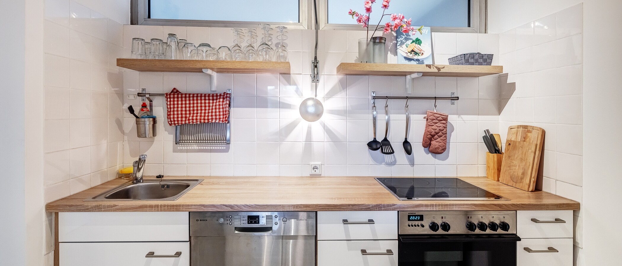 квартира München Schwabing-Nord (zw. Leopoldstraße & Englischen Garten) 03 кухня 9789