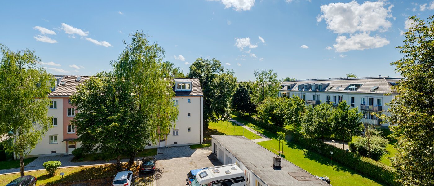 мансардная квартира München Untermenzing 04 вид из окна 9794