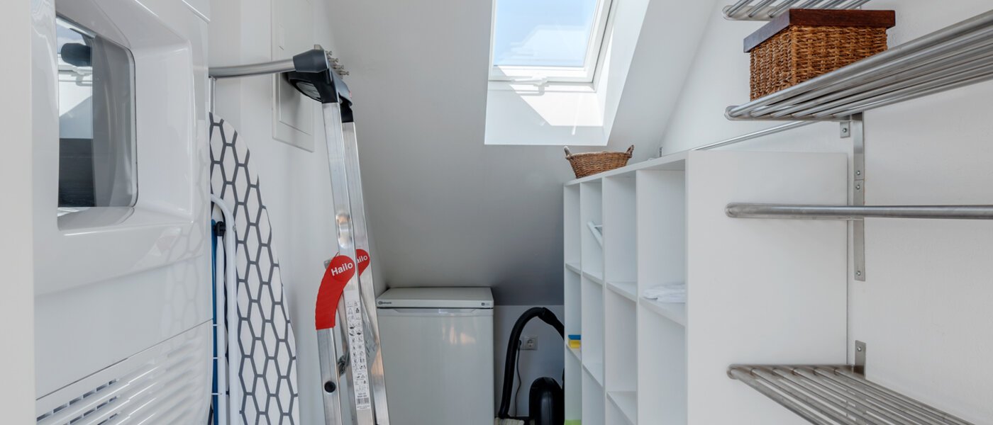 мансардная квартира München Untermenzing 01 кладовая 9794