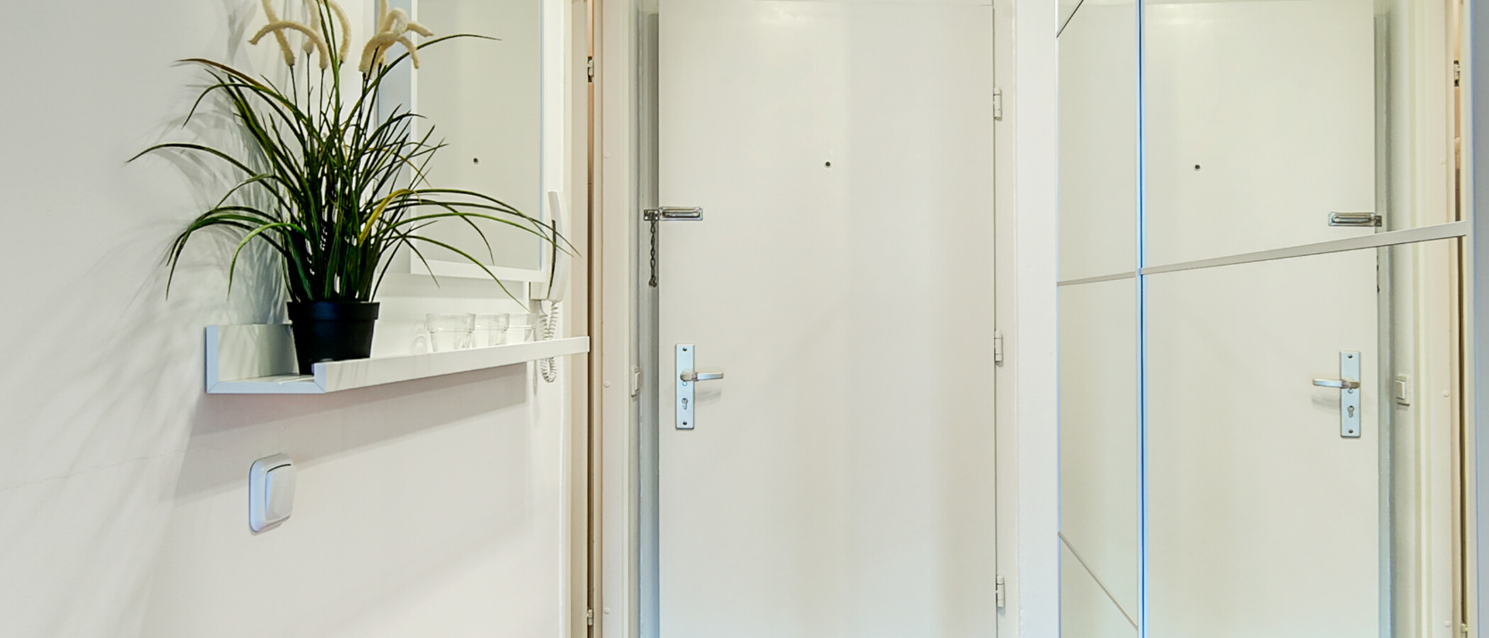 квартира München Schwabing-West 02 коридор 9823