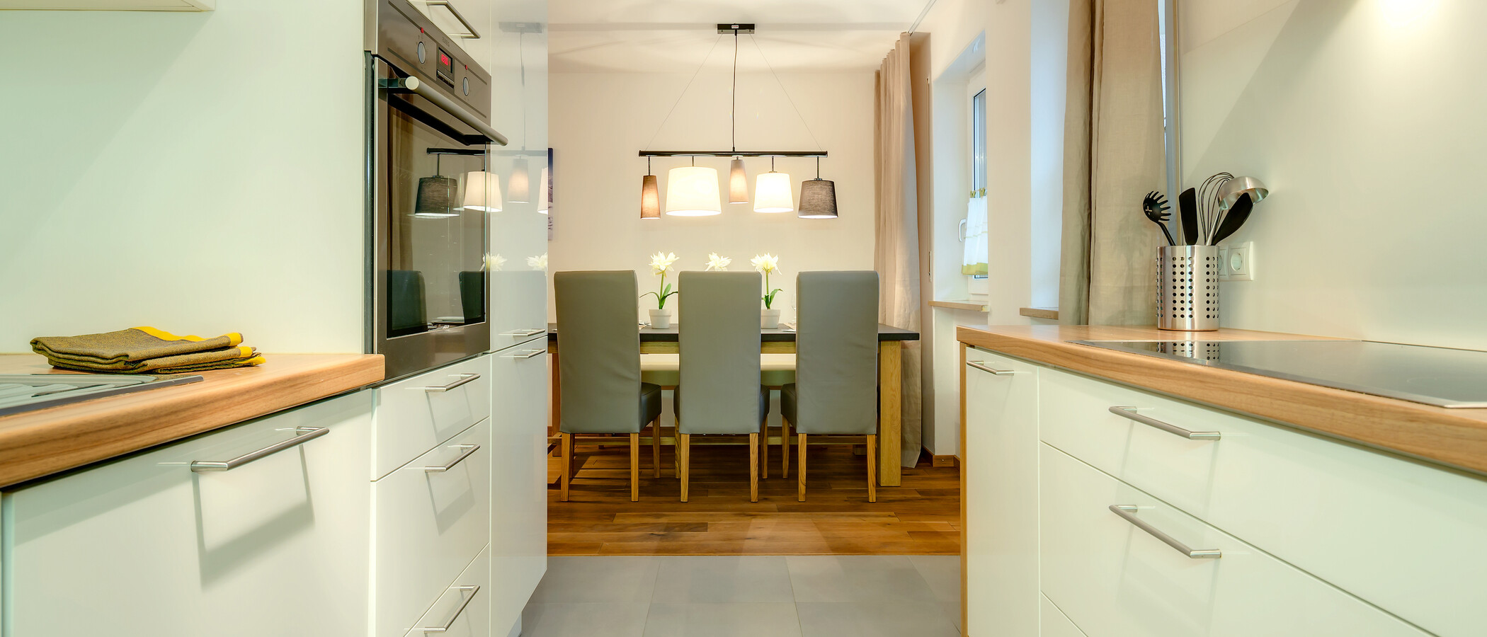 квартира München Untersendling 05 кухня 9825