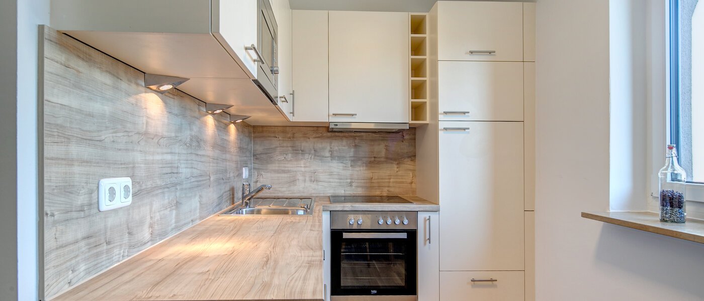 квартира München Hasenbergl 01 кухня 9831