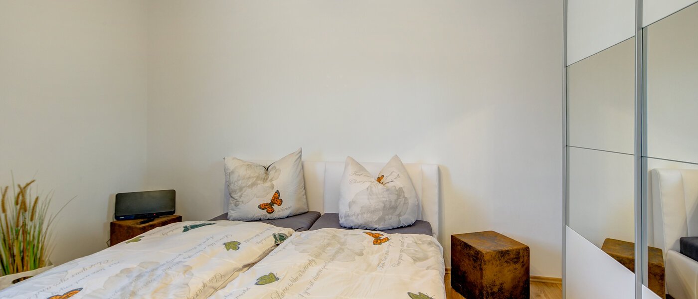 квартира München Hasenbergl 01 спальная 9831