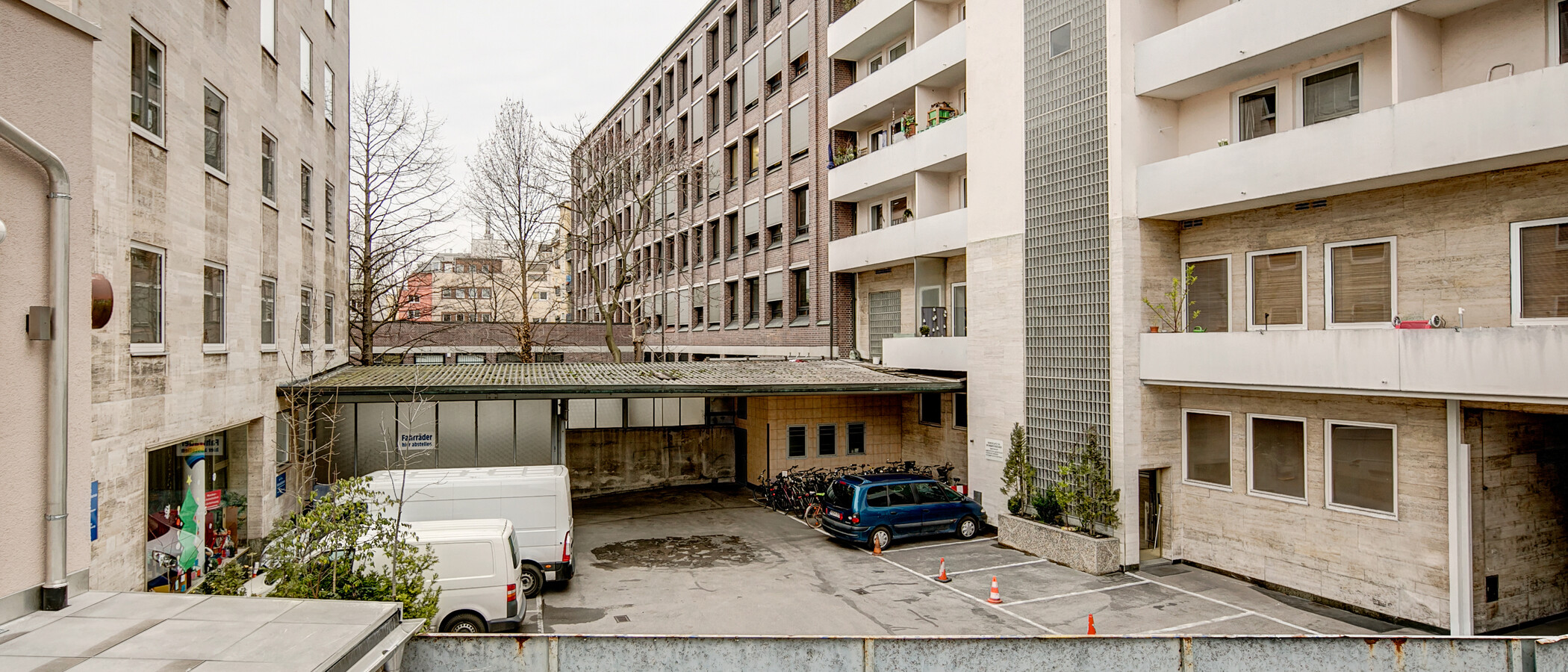 квартира München Ludwigsvorstadt 01 вид из окна 9842