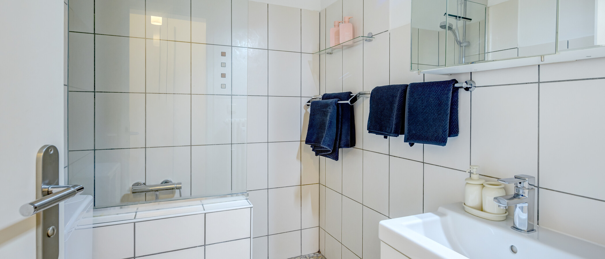 квартира München Milbertshofen 01 ванная комната 9863