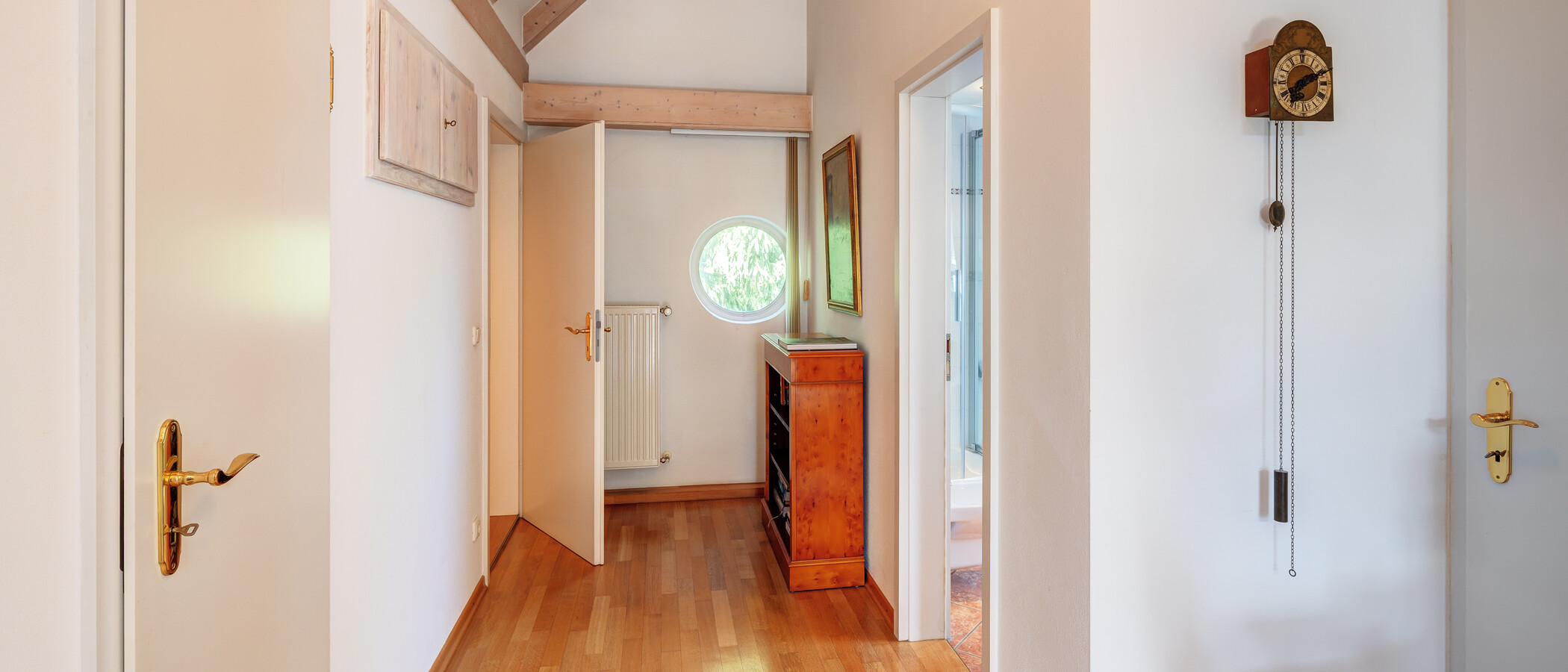 двухэтажная квартира München Thalkirchen 04 коридор 9867
