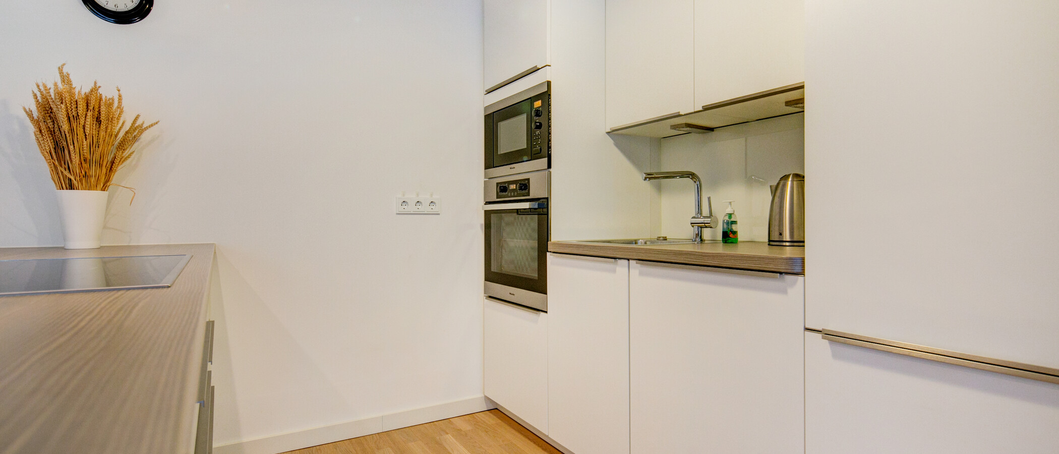 квартира München Maxvorstadt - Universitätsviertel 02 кухня 9869