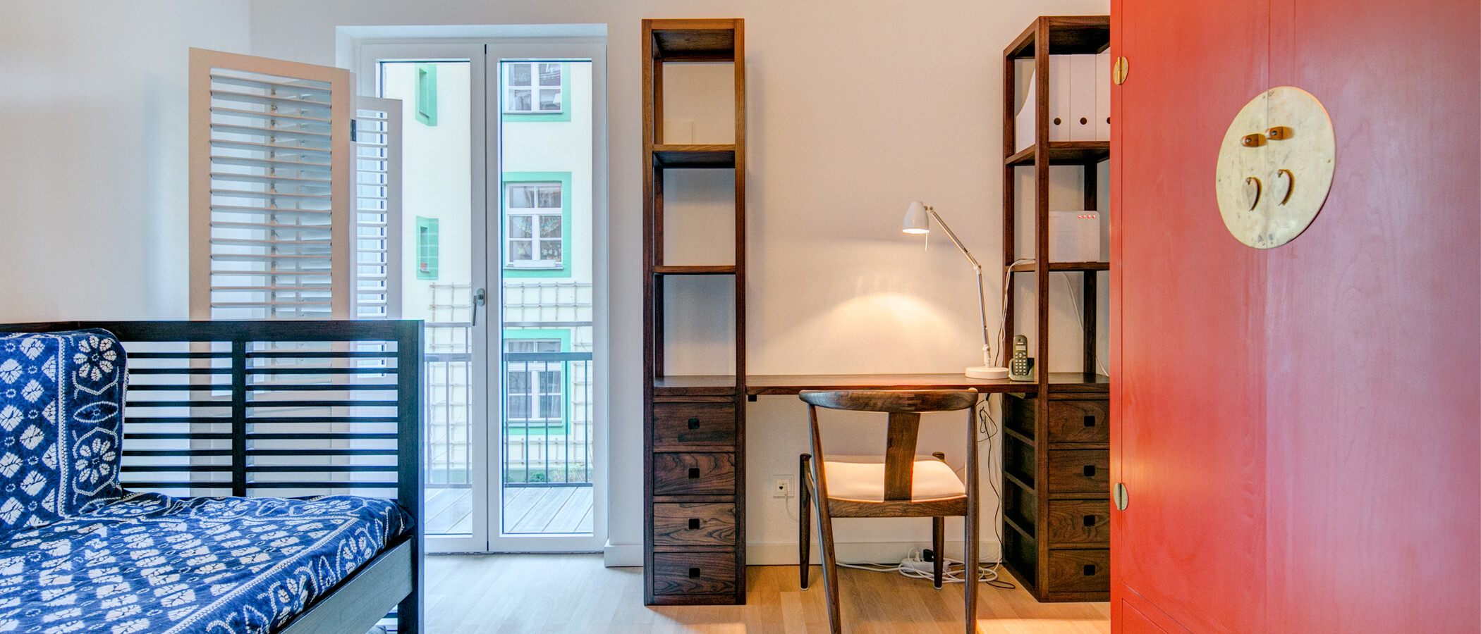 квартира München Maxvorstadt - Universitätsviertel 01 гостевая комната 9869