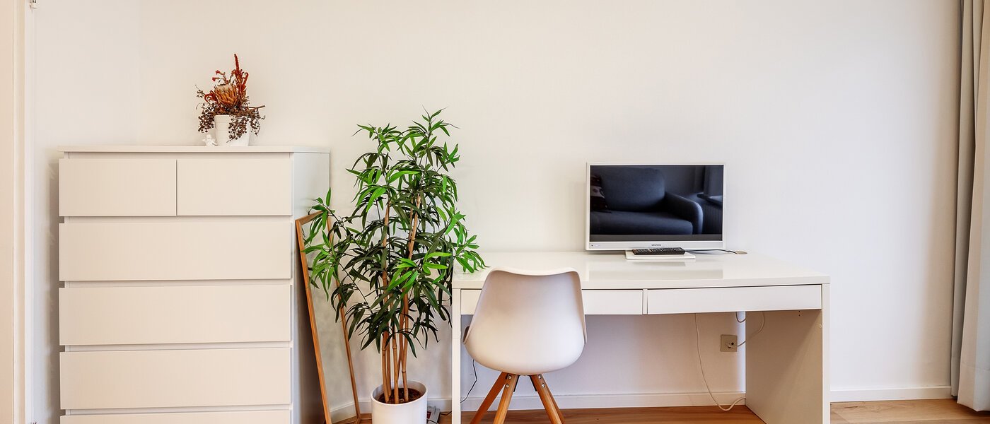 квартира München Schwabing-Nord (zw. Leopoldstraße & Englischen Garten) 03 жилое пространство 9873