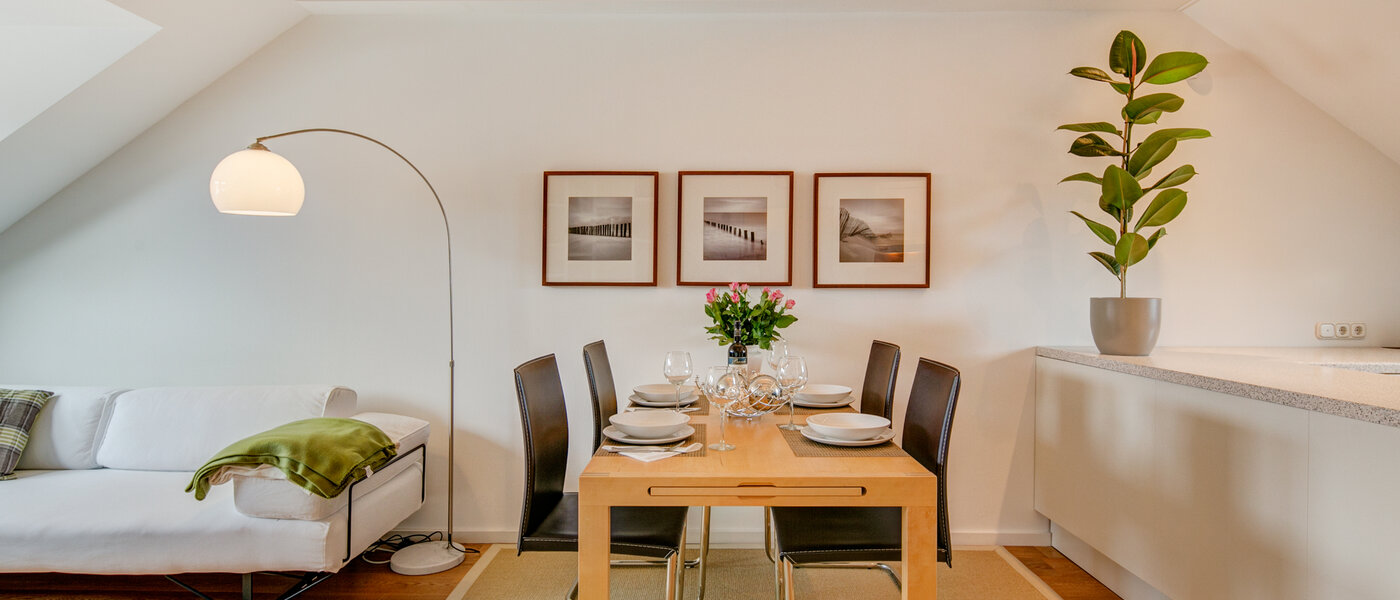 мансардная квартира München Thalkirchen 02 гостиная 9893