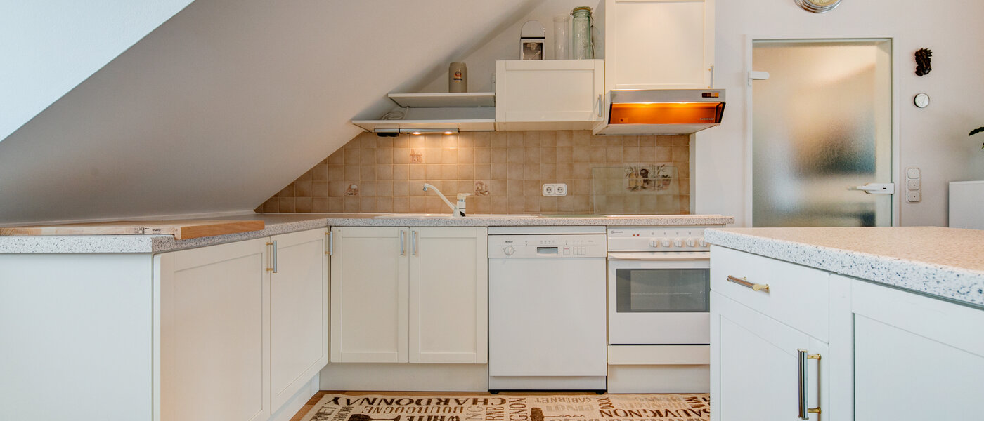 мансардная квартира München Thalkirchen 02 кухня 9893