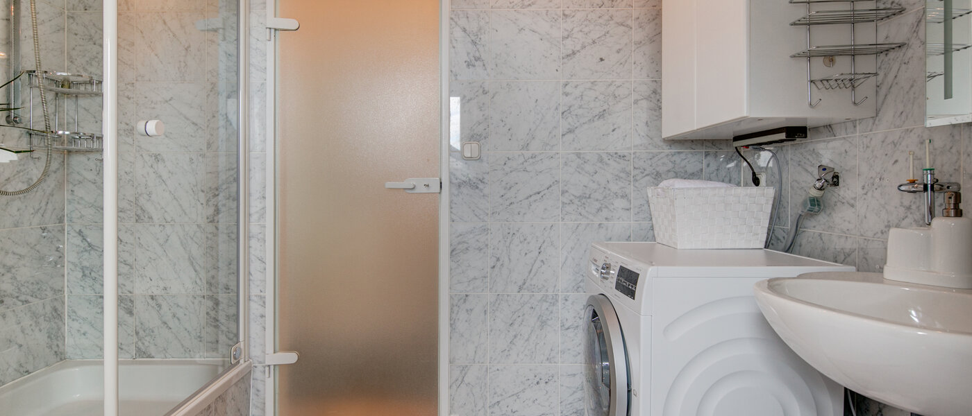 мансардная квартира München Thalkirchen 03 ванная комната 9893