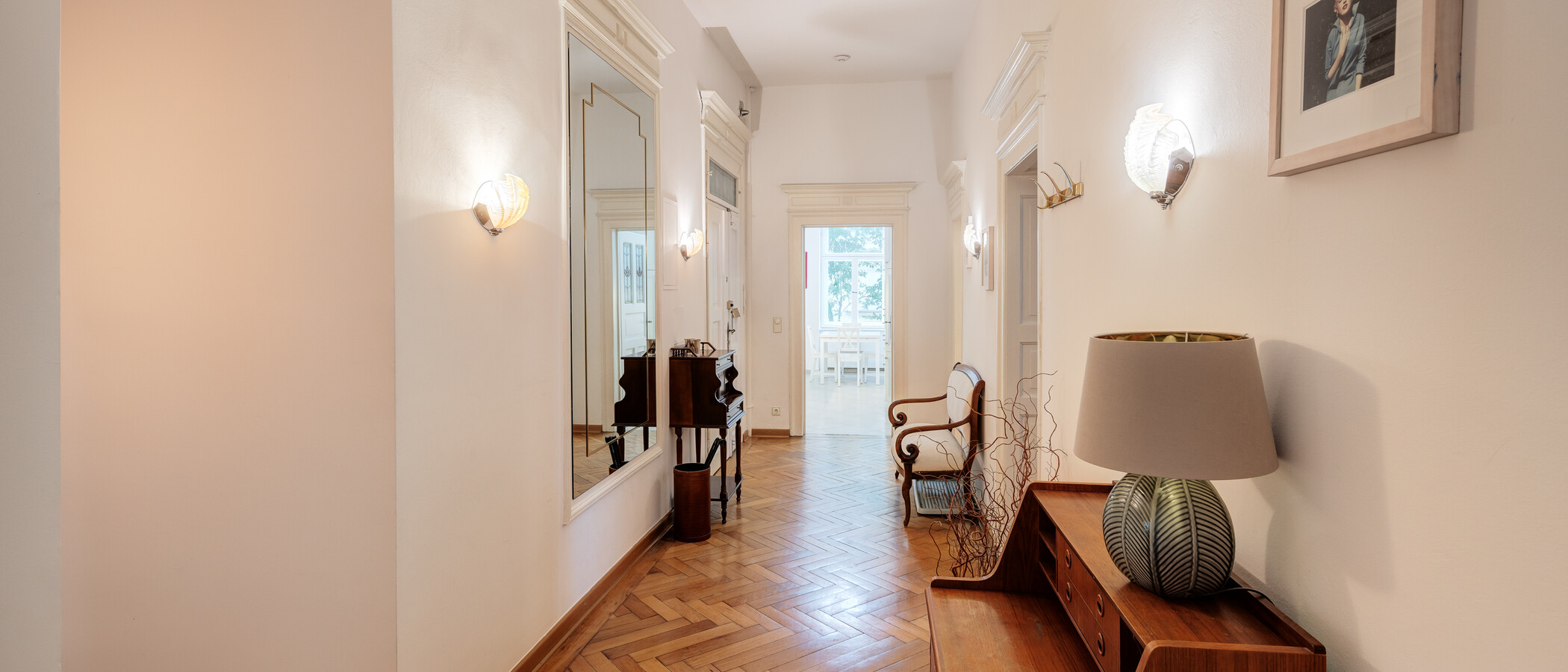 квартира München Schwabing-Nord (zw. Belgrad- & Leopoldstraße) 01 коридор 9895