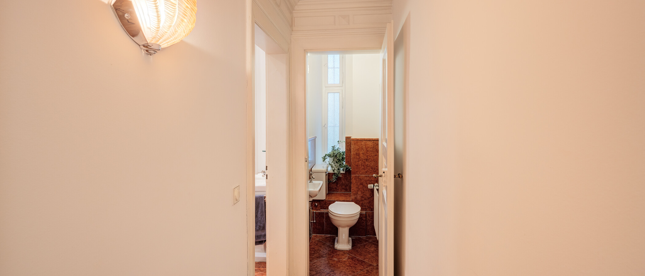 квартира München Schwabing-Nord (zw. Belgrad- & Leopoldstraße) 03 коридор 9895