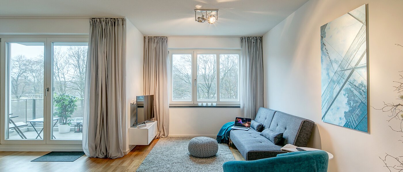 квартира München Schwabing-Georgenschwaige 02 гостиная 9904