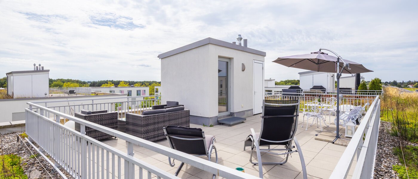 квартира München Messestadt Riem 01 терраса с крышей 9917