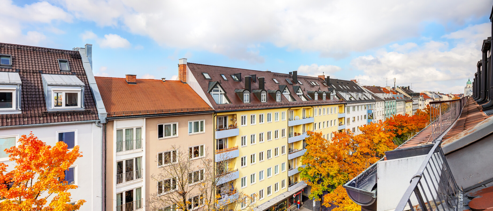 двухэтажная квартира-галерея München Maxvorstadt - Museumsviertel 02 вид из окна 9925