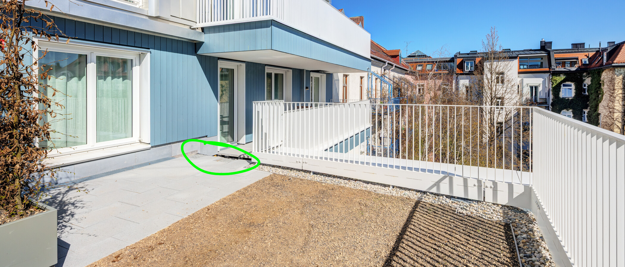 вилла München Schwabing - Domagkpark 01 терраса с крышей 995