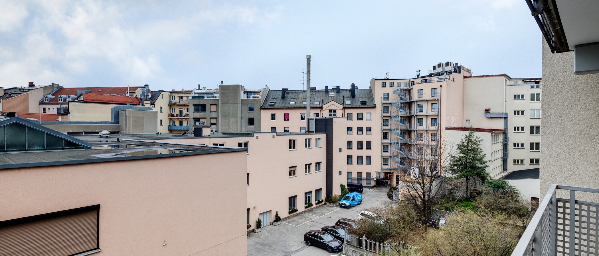 квартира München Maxvorstadt 01 вид из окна 9951