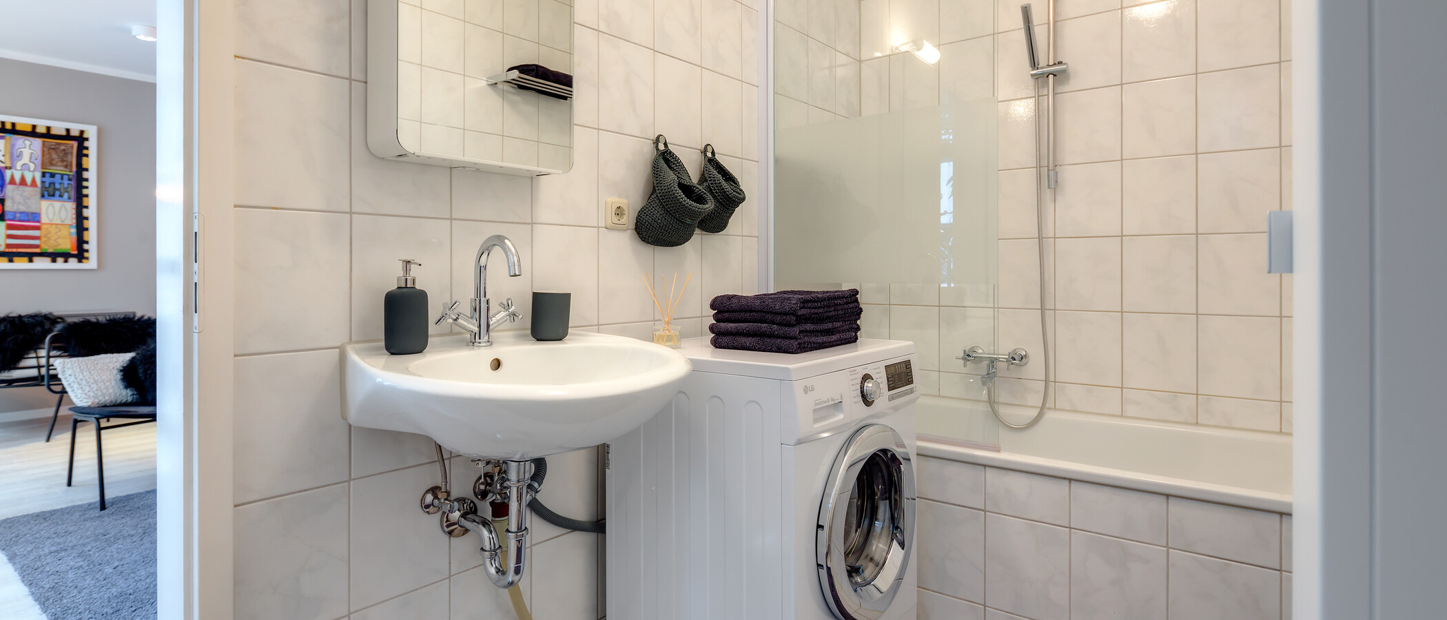 квартира München Schwabing-West (rund um den Hohenzollernplatz) 01 ванная комната 9957