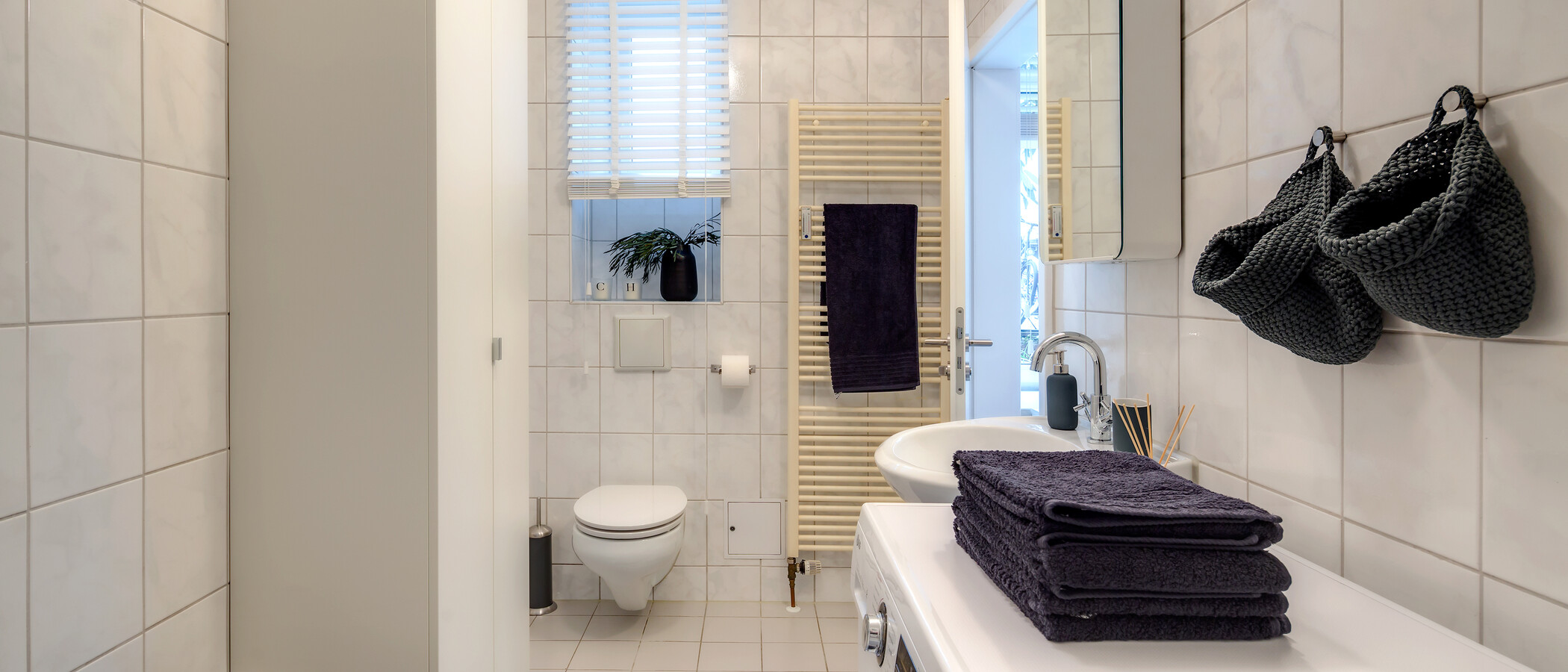 квартира München Schwabing-West (rund um den Hohenzollernplatz) 03 ванная комната 9957