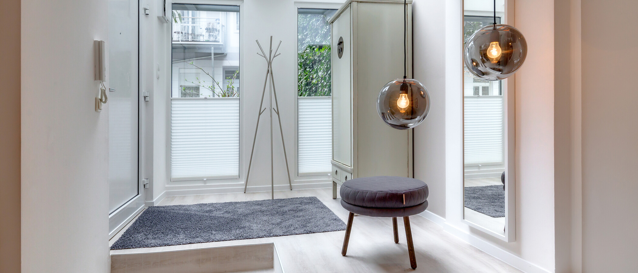 квартира München Schwabing-West (rund um den Hohenzollernplatz) 01 коридор 9957