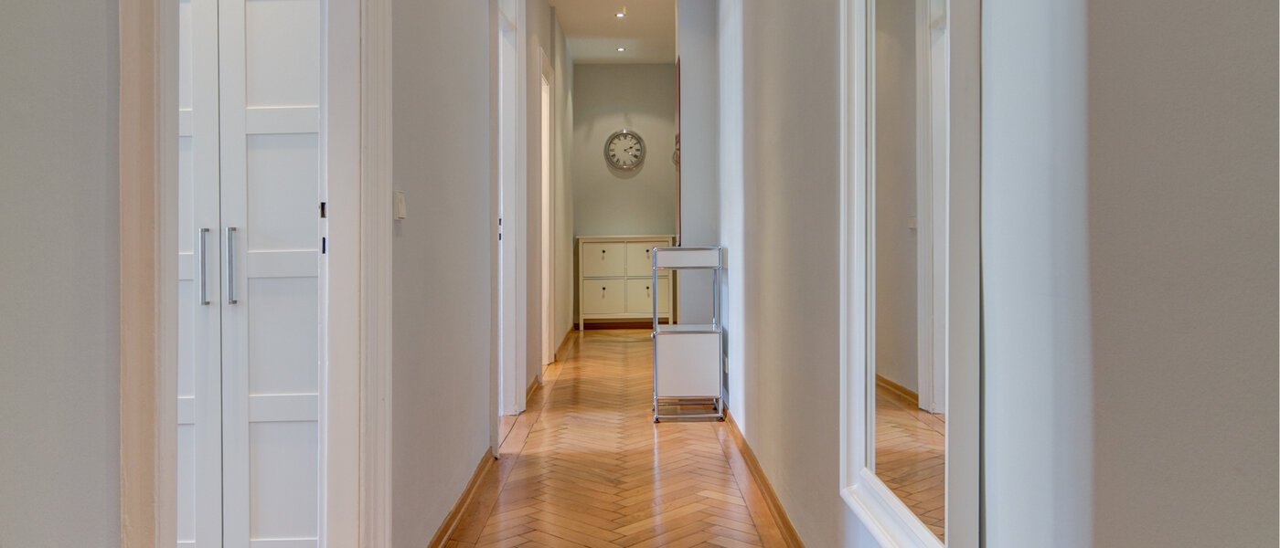 квартира München Gärtnerplatzviertel 02 коридор 9966