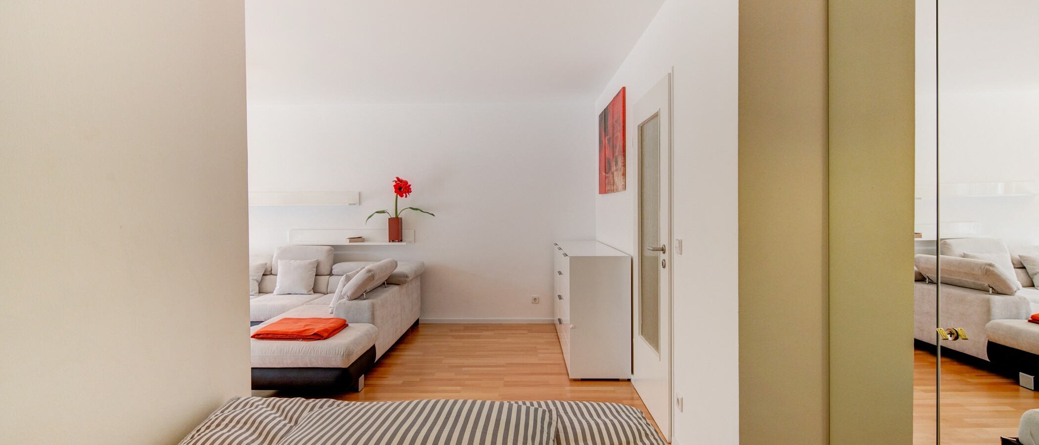 квартира München Schwabing-West 02 спальная 9967