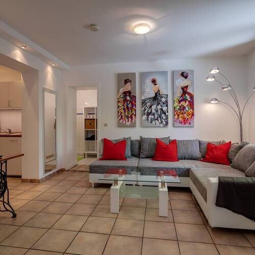 квартира с 2.5 комнатами | Oberhaching | 11644