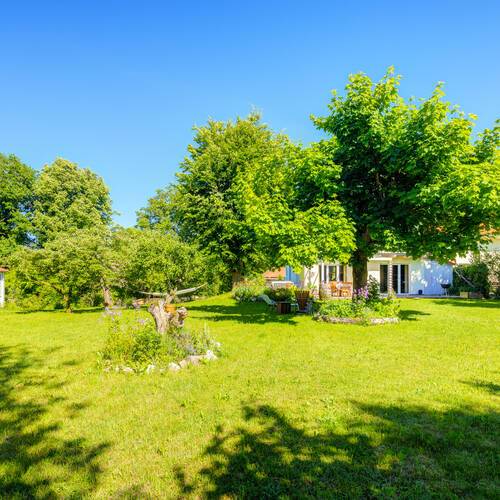 Половина двухквартирного жилого дома с 5 комнатами | Icking | 14465