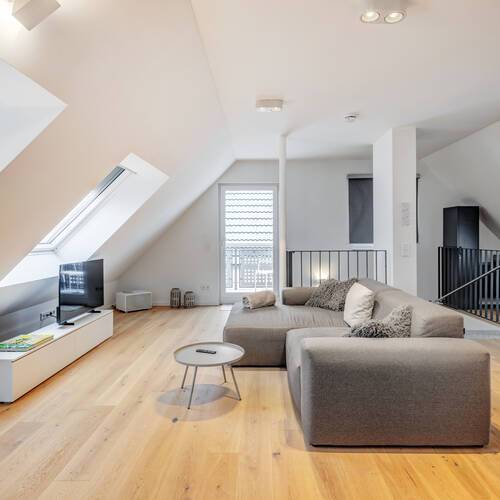 мансардная квартира с 2 комнатами | Мюнхен-Allach | 14692