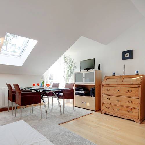 мансардная квартира с 2.5 комнатами | Мюнхен-Feldmoching | 9344