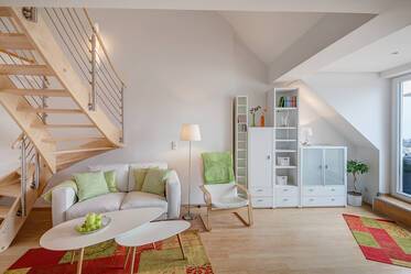 Эксклюзивно меблированная квартира-галерея в Schwabing