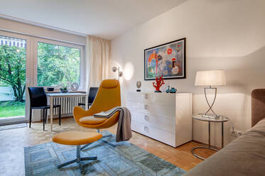 Toplage - zum Innenhof mit Terrasse und Garten