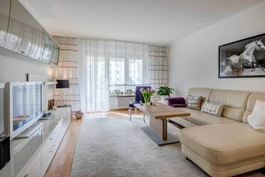 Красиво меблированная квартира в Daglfing