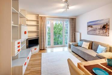 Красиво меблированная квартира в Schwabing