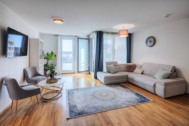 Obersendling: Уютная меблированная квартира с лоджией