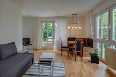 Красиво меблированная квартира в Lerchenau