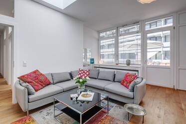 Эксклюзивно меблированная квартира в Maxvorstadt