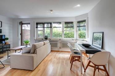 Очень красивая квартира на первом этаже с патио, выходящим на юго-восток