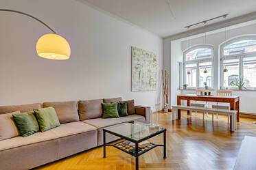 Красиво меблированная квартира в Sendling