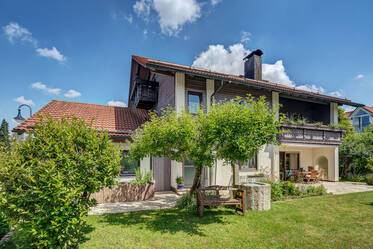Красиво меблированный дом в Höhenkirchen