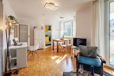 Красиво меблированная квартира в Schwabing-West
