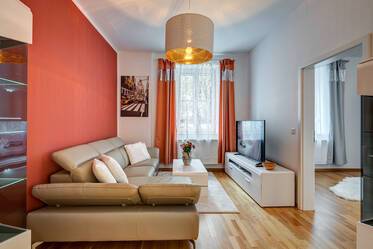 Новая меблированная 2-комнатная квартира в привлекательном месте