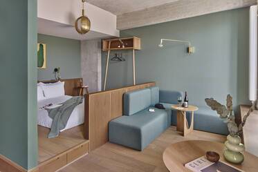 Эксклюзивно меблированная квартира в Obersendling