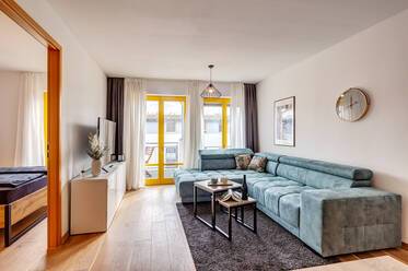 Красиво меблированная квартира в Messestadt Riem