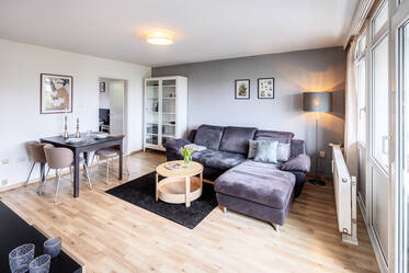 Schwabing-Freimann: современная 2,5-комнатная квартира