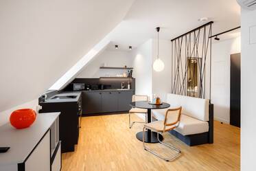 Боб В. Мюнхен Schwabing | Просторная студия