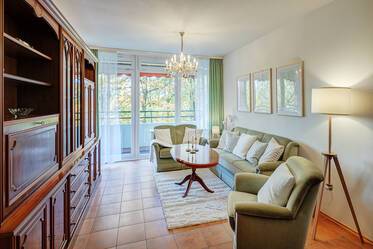 Очаровательная 3-комнатная квартира в Bogenhausen