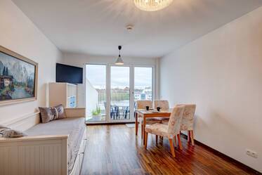 Светлая меблированная квартира в Berg am Laim